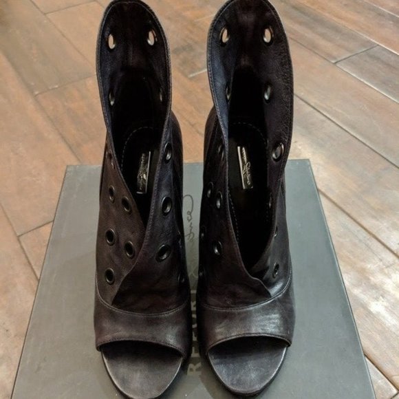 Report Signature Vandalia OpenToe Bootie - Picture 2 of 6